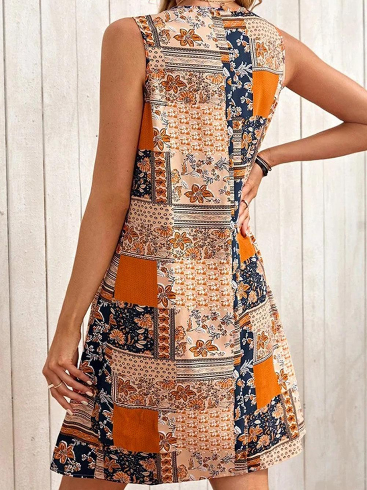 Jacinta - Sleeveless Retro Mini Dress with Floral Patchwork