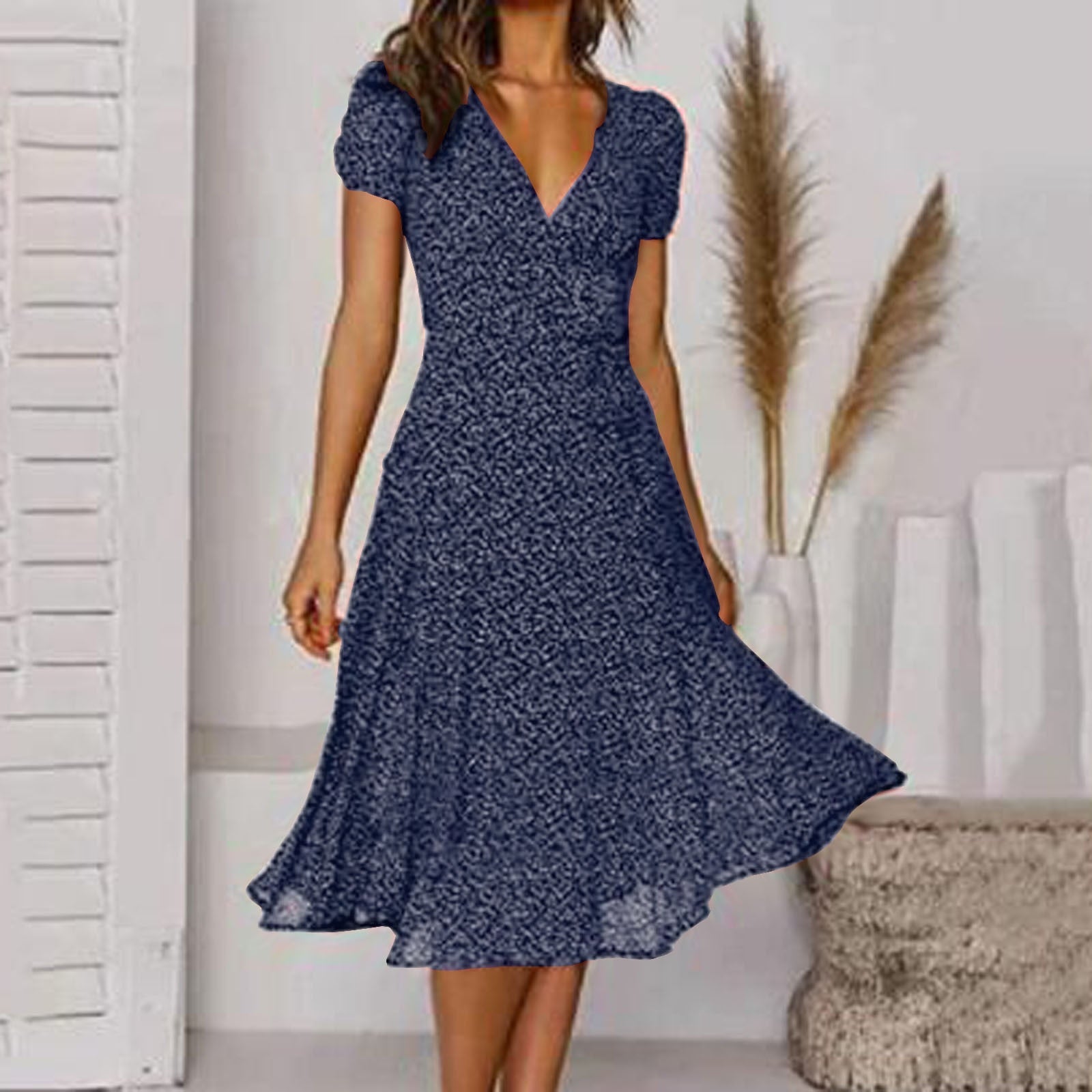 Lena - Women's Short-Sleeve V-Neck Floral Swing Dress
