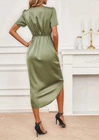 Ariana - Elegant Midi Dress