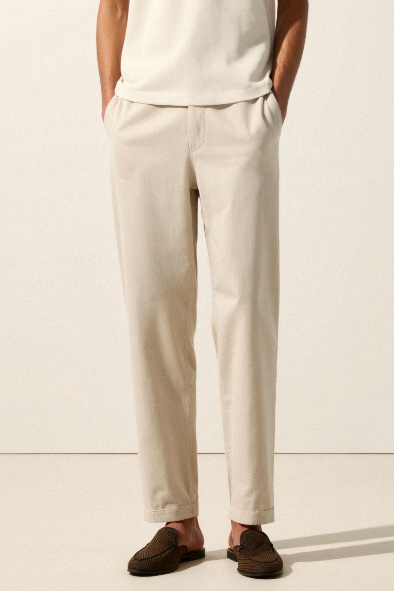 Regular Loose-Fit Linen Trousers