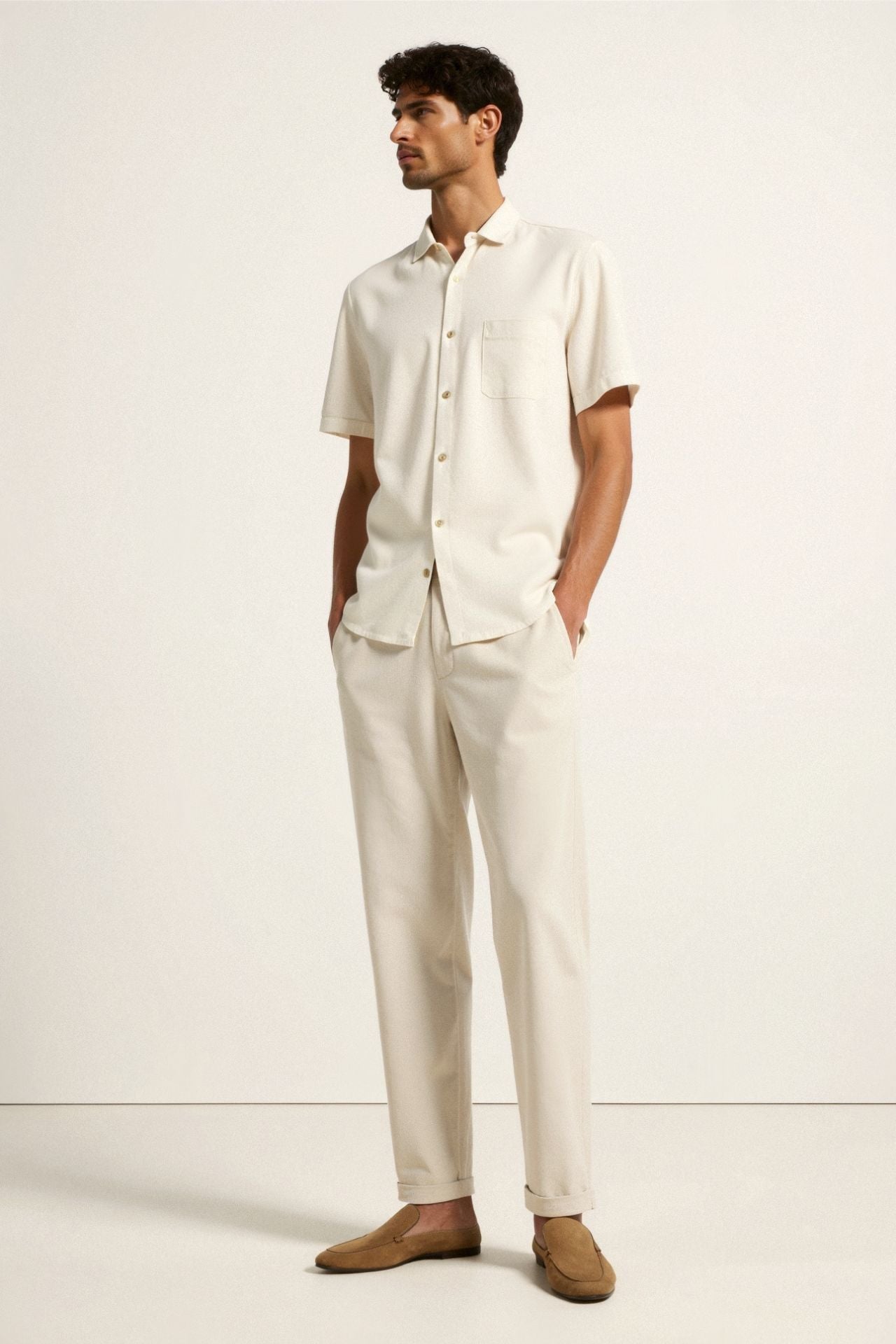 Regular Loose-Fit Linen Trousers