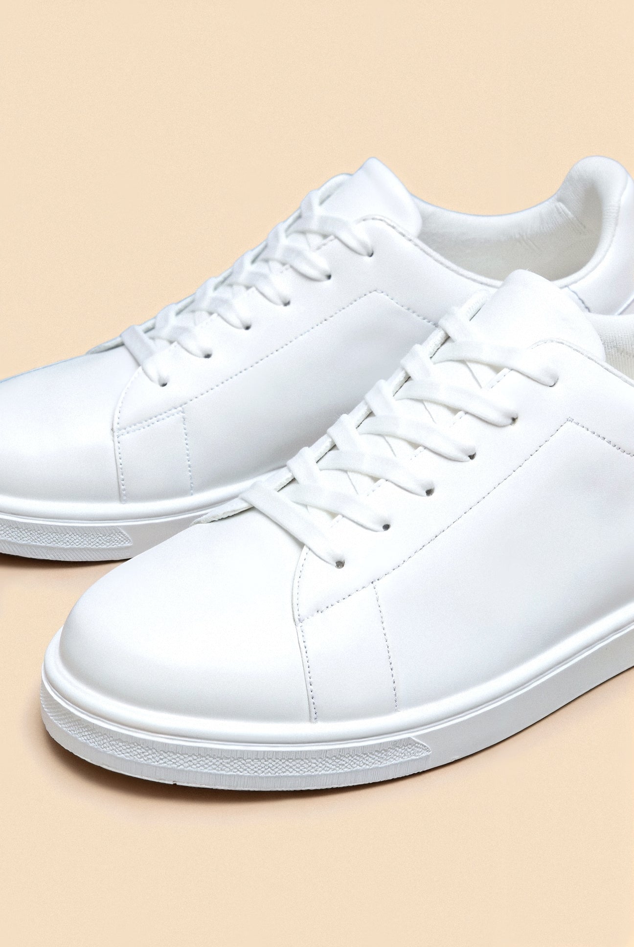 NOBA Classic Trainers