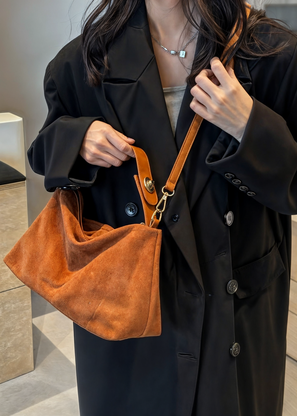 Luna — Faux-Suede Bag MM