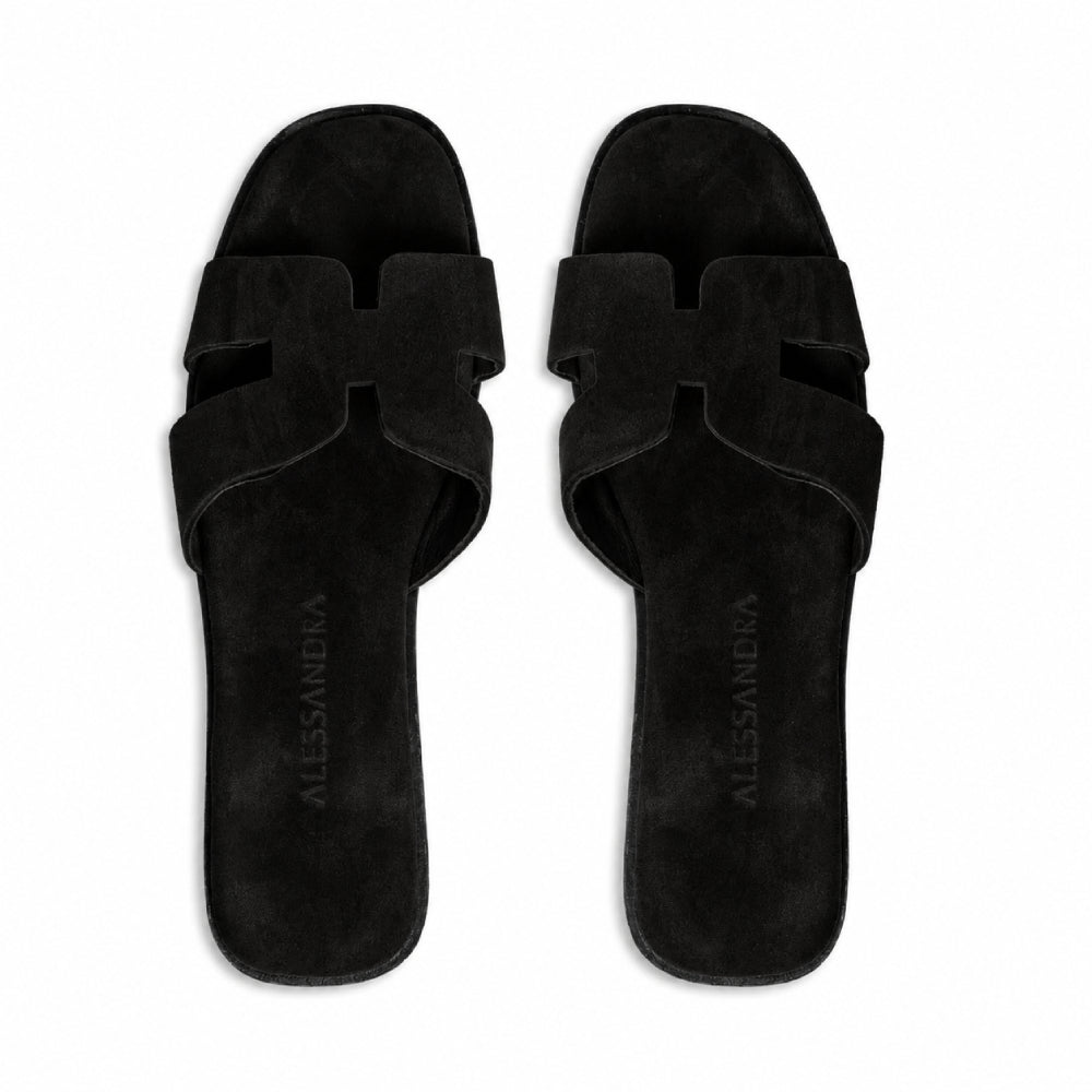 Melia || Black