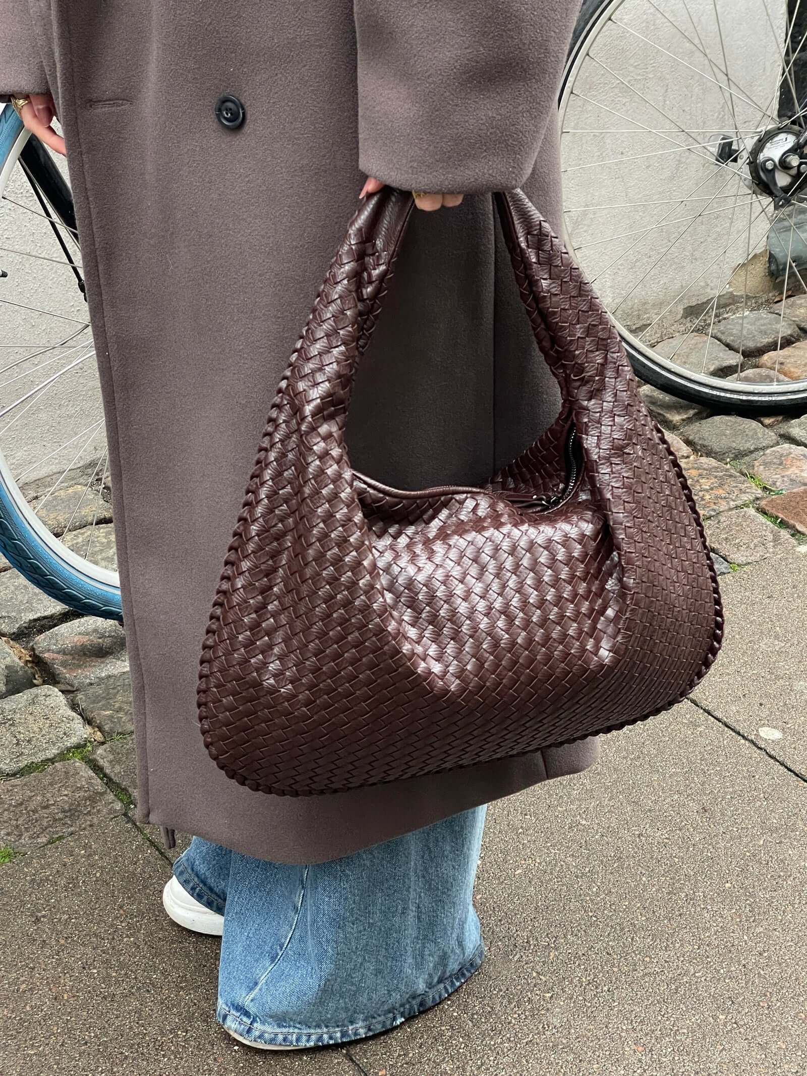 Arielle - XL Braided Shoulder Bag