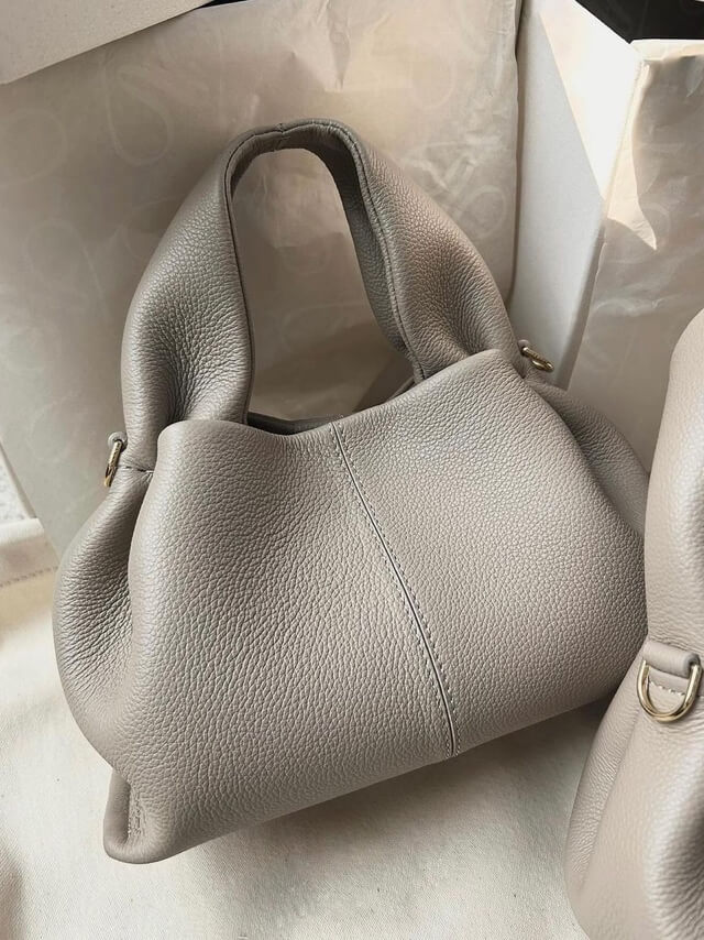 Dariana — Elegant Faux-Leather Shoulder Bag