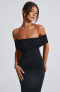 Serena — Elegant Backless Maxi Dress