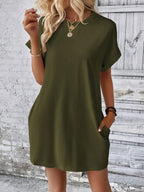 Aspen - Loose-Fit Dress with Pockets, Round Neck and Short Sleeves