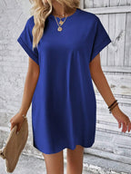 Aspen - Loose-Fit Dress with Pockets, Round Neck and Short Sleeves