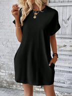 Aspen - Loose-Fit Dress with Pockets, Round Neck and Short Sleeves