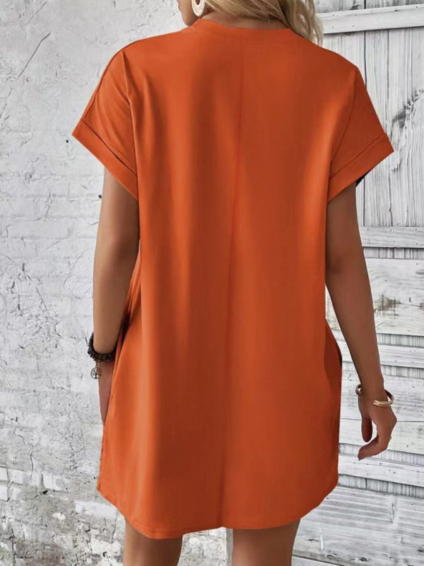 Aspen - Loose-Fit Dress with Pockets, Round Neck and Short Sleeves