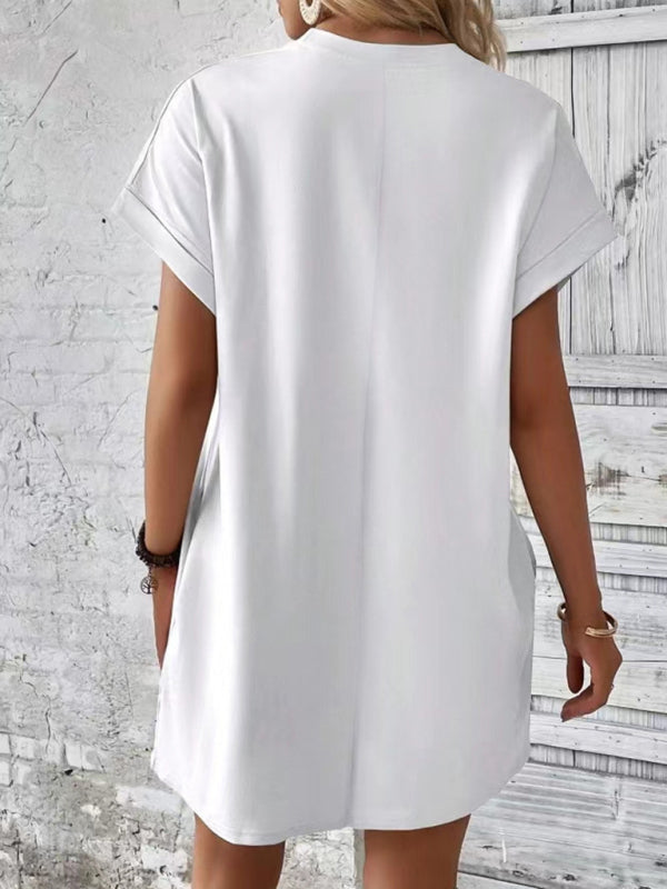 Aspen - Loose-Fit Dress with Pockets, Round Neck and Short Sleeves