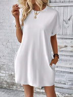 Aspen - Loose-Fit Dress with Pockets, Round Neck and Short Sleeves